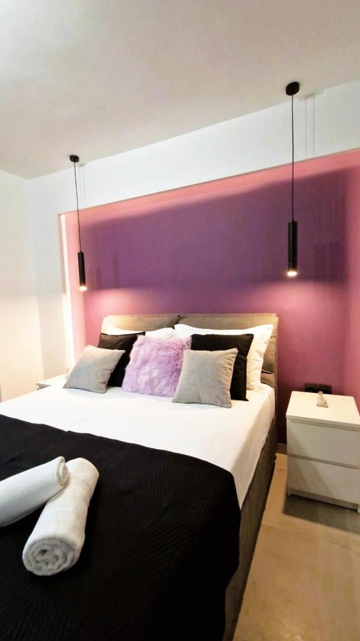 Apartament Essel Noir - A Hidden Gem With A Magnificent Acropolis View Ateny Zewnętrze zdjęcie
